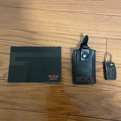 TUMI キャリーケースの画像