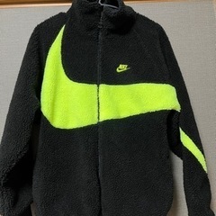 NIKE モコモコブルゾン(リバーシブル)の画像