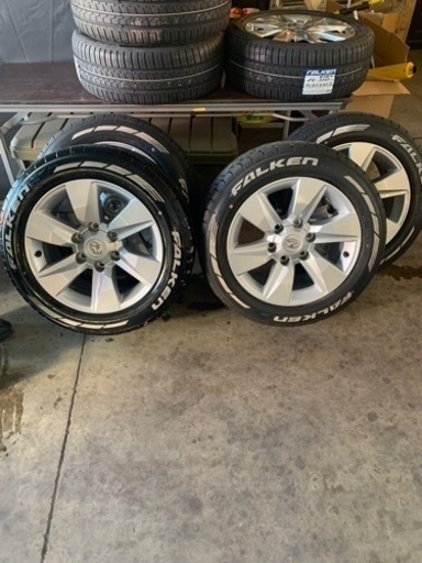 ハイエース用　4本　プラド純正流用