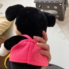ミニーのぬいぐるみの画像