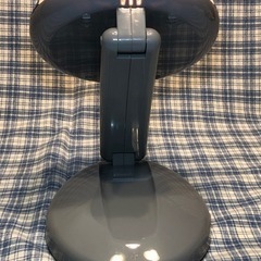 値下げ⤵️卓上ライト付折りたたみ化粧鏡の画像