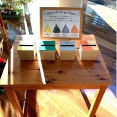 結婚式　ドレス　色当ての画像