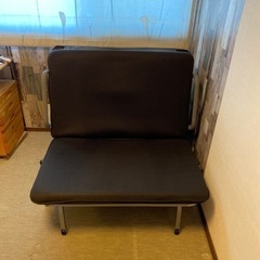 パイプベッドの画像