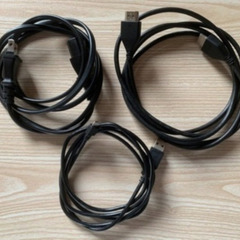 PS4 CUH-7200B B01 1TB ブラックの画像