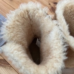 ムートンブーツの画像