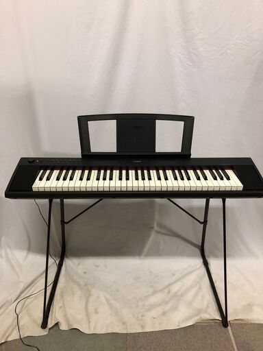 YAMAHA ヤマハ　piaggero（ピアジェーロ）NP-11 キーボード 電子ピアノ 付属品多数 スタンド付き 2011年製