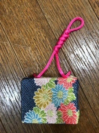 伝統工芸江戸小紋の生地で作った飾り物