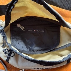 TOMMYHILFGERウエストポーチの画像