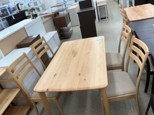 NITORI ダイニングセット4人掛け用　TJ596