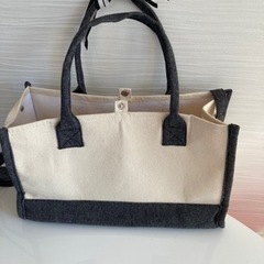 キャンパスバッグの画像