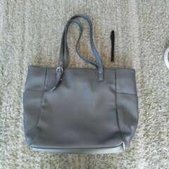 シルバーバッグ　女性用