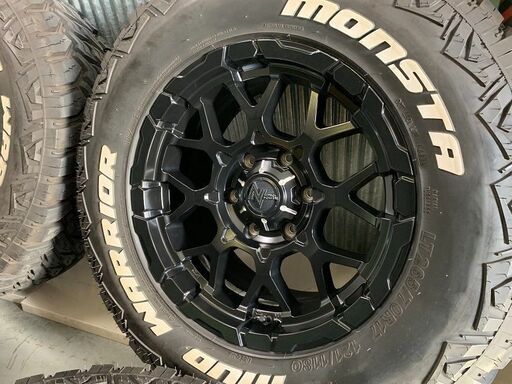 売約済み　NITRO　POWER★ランクルプラド　ハイラックス　FJクルーザー　265/70R17　ブラック　モンスターマッドウォーリ