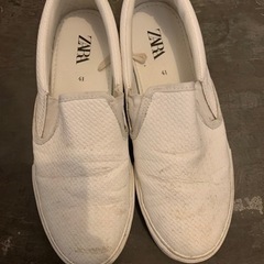【再開】ZARA 白　シューズ　〜2/26