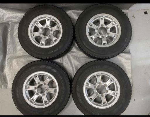 ハイエース　スタッドレス