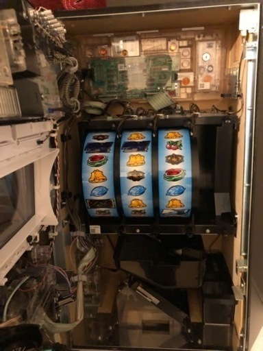 エウレカAO メダル不要機付き