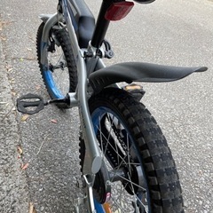 🚲16インチ【子供用自転車】補助輪付きの画像