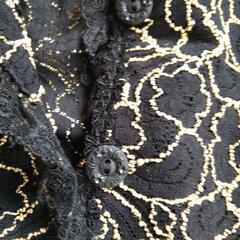 値下げしましたフリル付き洋服の画像