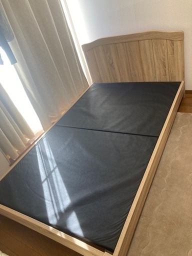 【セミダブルベッド】アンティーク調木目ベッドフレーム