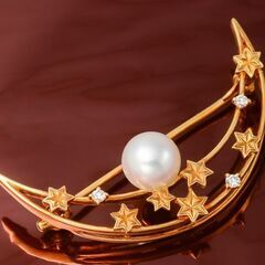 南洋真珠　ブローチ　K18 ダイヤモンド　ゴールド 楽天市場】K18 トリカラー 南洋真珠 デザイン ブローチ 天然ダイヤ付き