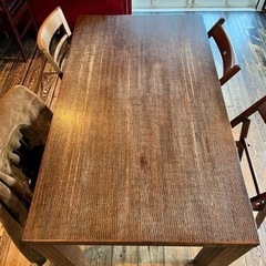 ダイニングテーブル　椅子付きの画像