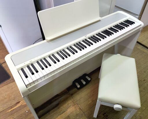KORG コルグ 電子ピアノ B2 88鍵盤 3本ペダル スタンド 椅子付き 白 ホワイト 楽器