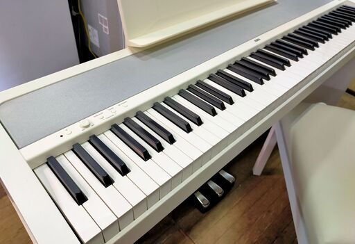 KORG コルグ 電子ピアノ B2 88鍵盤 3本ペダル スタンド 椅子付き 白 ホワイト 楽器
