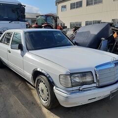 ベンツ560ＳＥＬ　型式Ｅ-126039