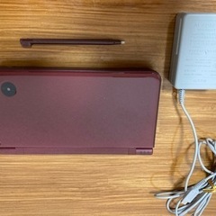 ニンテンドーDS i LL 本体ダークレッド