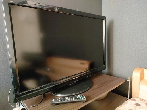 Panasonic　VIERA　37型テレビ