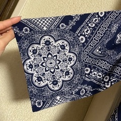 ペイズリー　オフショルの画像