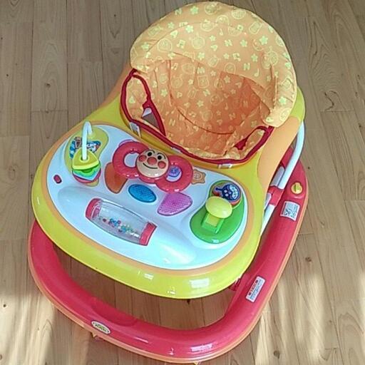 アンパンマン　歩行器