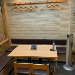 ホール配膳スタッフ募集してます！！の画像