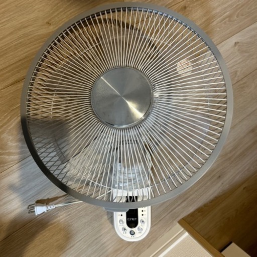 壁掛け式✳︎扇風機