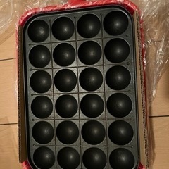 たこ焼き機とホットプレートがついているものです。