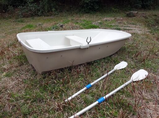 YAMAHA FRP 手漕ぎボート 塗装済 オール付属 釣りに 冒険に ！