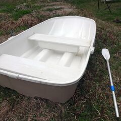 YAMAHA FRP 手漕ぎボート 塗装済 オール付属 釣りに 冒険に ！の画像