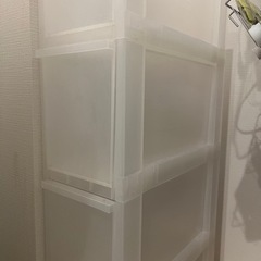 ランドリー　洗濯機横収納　衣装ケース　取りに来れる方の画像