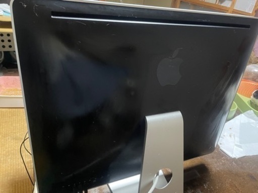 iMac(24インチ、Early2008)本体のみです。