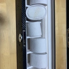 royal hausen 腕時計ケースの画像