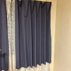 カーテン白レース&ブルー2枚無料の画像