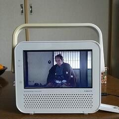 ポータブルDVDプレイヤー