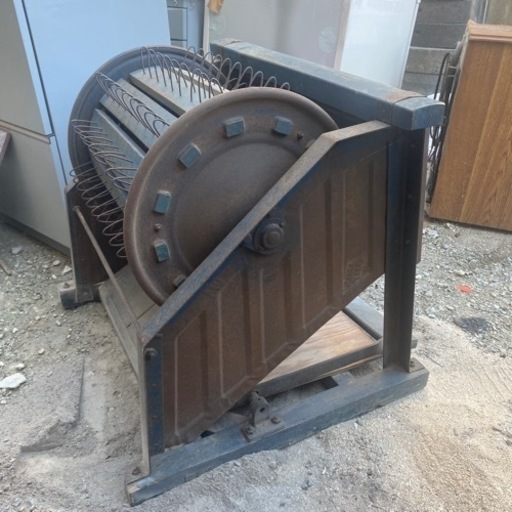 レトロ　脱穀機