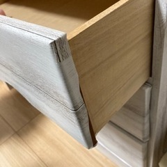 洋服タンスの画像