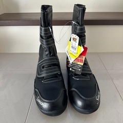 作業用靴の画像