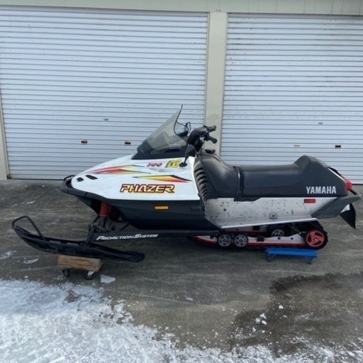 YAMAHAスノーモービル