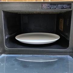 SHARP オーブンレンジ　RE-S28B-W 950W対応の電子レンジの画像