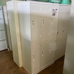 JB-18 【オフィス家具専門店】コクヨの6人用ロッカーです！