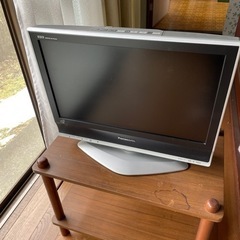 液晶テレビ  テレビ　パナソニック　20インチ