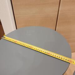 ラウンドテーブルの画像