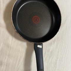 T-fal フライパンの画像